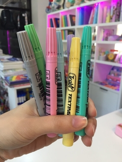 Resaltador TRABI texting celeste pastel
