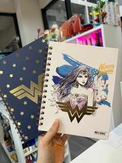 Cuaderno MOOVING 16x21 tapa dura 80 hojas WONDER WOMAN