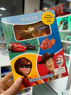 Libro cuentos y aventuras PIXAR