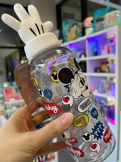 Botella CRESKO con figura mickey