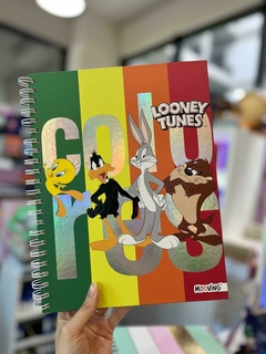 Cuaderno MOOVING A4 Tapa dura x 120 hojas Looney tuness