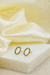 Brinco Oval com Zircônias Coloridas Banhado em Ouro 18k - Sofisticação e Brilho na internet
