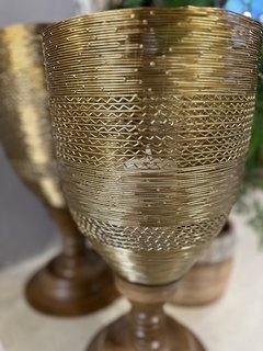 Set Candelabros realizados a mano en dorado - comprar online