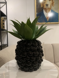 Florero globo negro