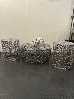 Imagen de Juego de mesa y 2 puff en aluminio