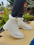 Bota Coturno Feminino Tratorada Forrado em Lã Off White na internet