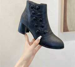 Sapatos femininos clássicos, estilo botinha - Gallery 55