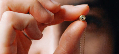 Carrusel ILHA | joias aromáticas com propósito: bem-estar, equilíbrio e presença.