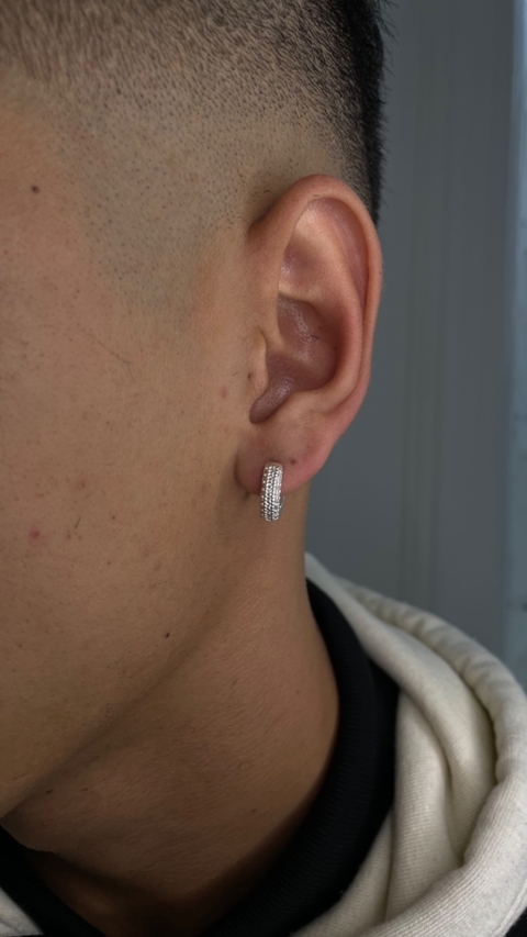 Argola cravejada NJ (m)