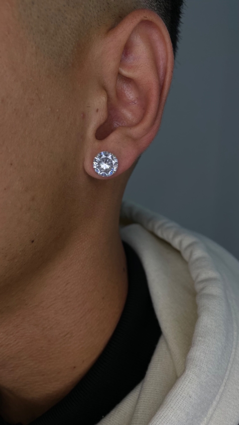 Brinco zircônia 10mm redondo