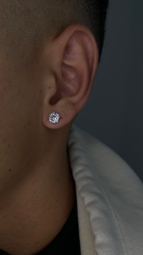 Brinco zircônia 6mm redondo