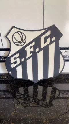 Escudo do Santos em Alto Relevo Médio e Grande na internet