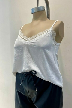 Musculosa lencero - comprar online