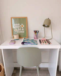 Escritorio Plus Mini - Pimpo Design Fábrica de muebles infantiles