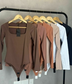 Body Hellen