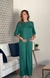 Conjunto Blusa Geométrica com Martingale com Calça Pantalona e Bolsos na internet