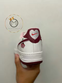 AIR FORCE 1 na internet