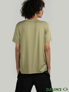 Camiseta Tradicional - Verde - DAUM2 BRASIL
