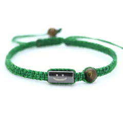 Pulseira de Macramê Verde com Pedra Olho de Tigre