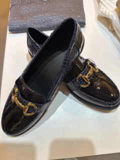 Mocasines con detalle metálico