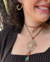 Conjunto feminino colar e brinco na internet