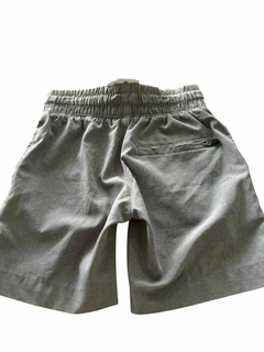 SHORT GRIS en internet