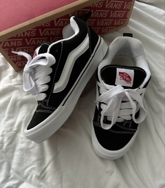 VANS KNU SCHOOL “BLACK WHITE” - Sonder store