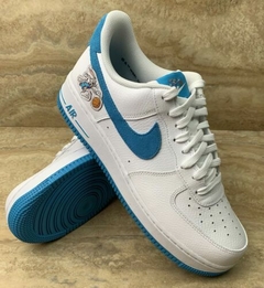 AIR FORCE "HARE SPACE JAM" en internet