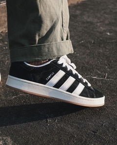 ADIDAS CAMPUS CORE BLACK en internet