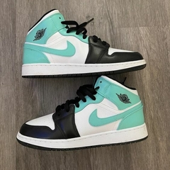 JORDAN 1 MID "TROPICAL TWIST IGLOO" - comprar online
