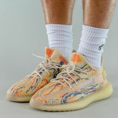 YEEZY 350 V2 "MX OAT" en internet