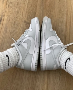 NIKE DUNK "GREY FOG" en internet