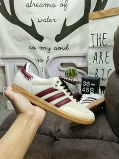 SAMBA OG “pony brown” en internet