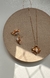 Colar Flower Pearl Dourado Fosco