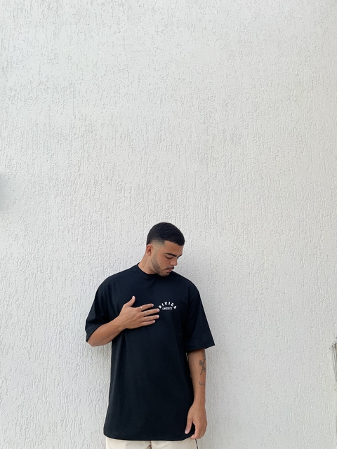 CAMISETA OVERSIZED ATENAS