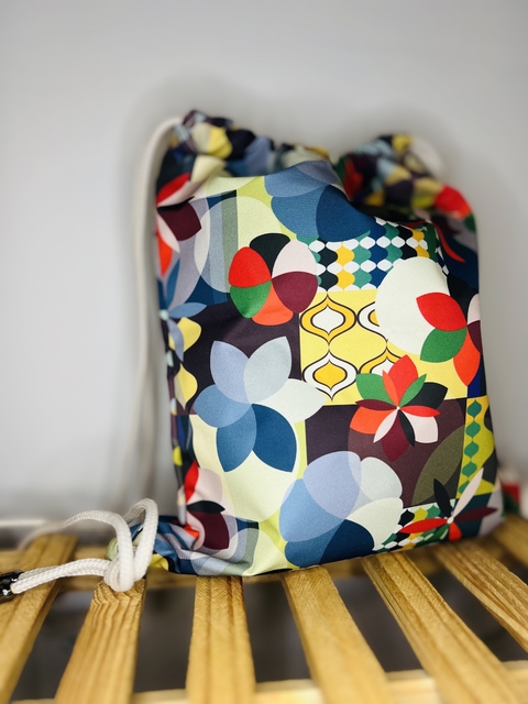 Mochilinha Eco Impermeável Avarandado