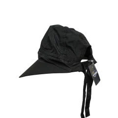 CHAPEU VISEIRA ABA GRANDE C/ ZIPER E AMARRA
