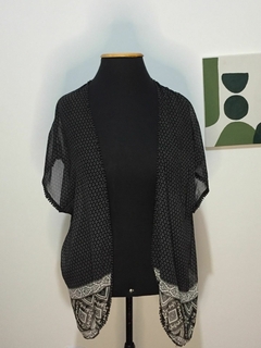 KIMONO EM CHIFFON - TAMANHO 12/13 ANOS OU PP