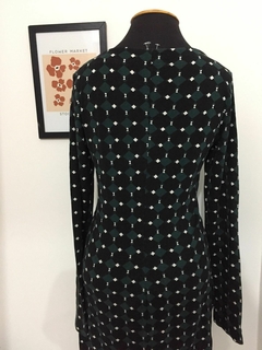 VESTIDO PRETO ESTAMPADO MARIA FILÓ - TAMANHO G - loja online