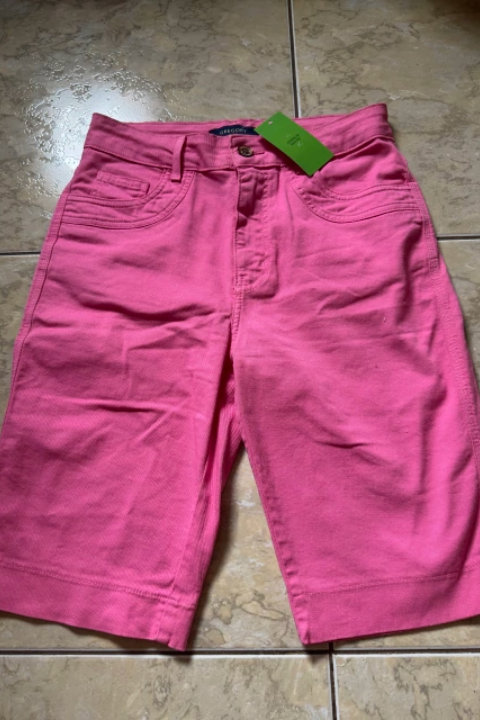 Bermuda Rosa Ciclete - comprar online