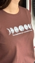 T-Shirt Frase Motivacional Marrom na internet