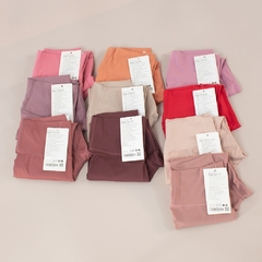 Legging cintura alta LuluWomen na internet