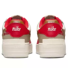 Nike Air Force 1 Shadow. en internet