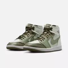 Air Jordan 1 High.