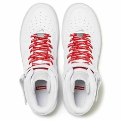 Nike Air Force 1 Mid SUPREME en internet