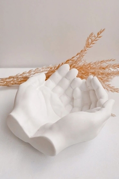 Escultura Mãos Unidas - comprar online