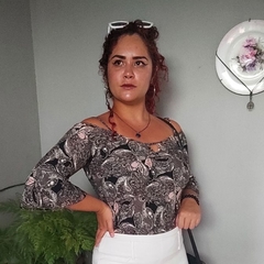 Blusa menininha