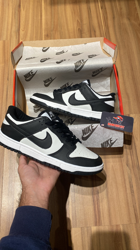 Nike Dunk Low Panda