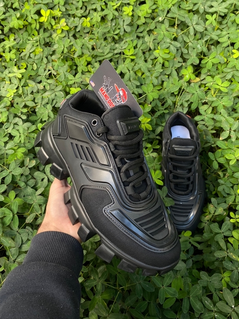 Tenis P.r.a.d.a Cludbust Thunder