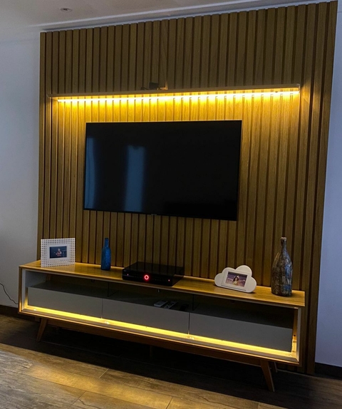 Rack 212 com LED + Painel Ripado 230 com LE- s moveis